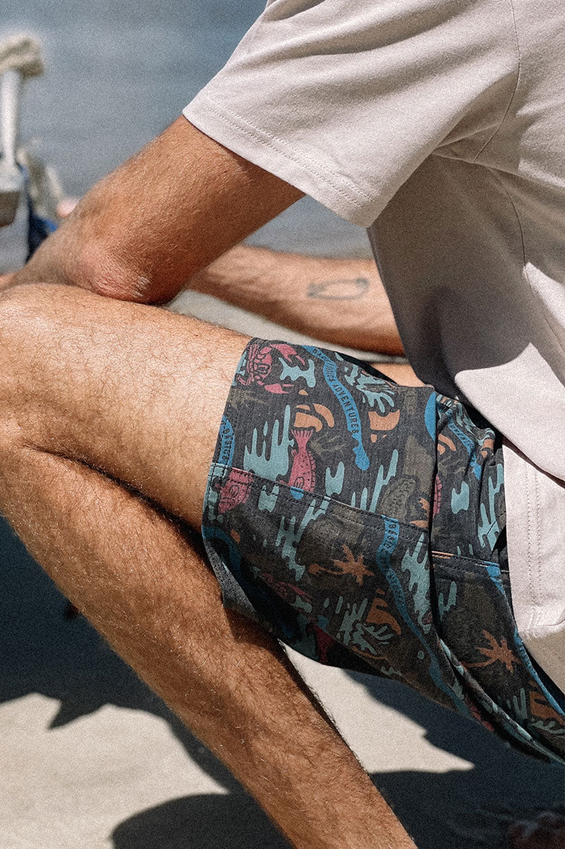 grab life like a mudcrab boardshorts by back 2 basics